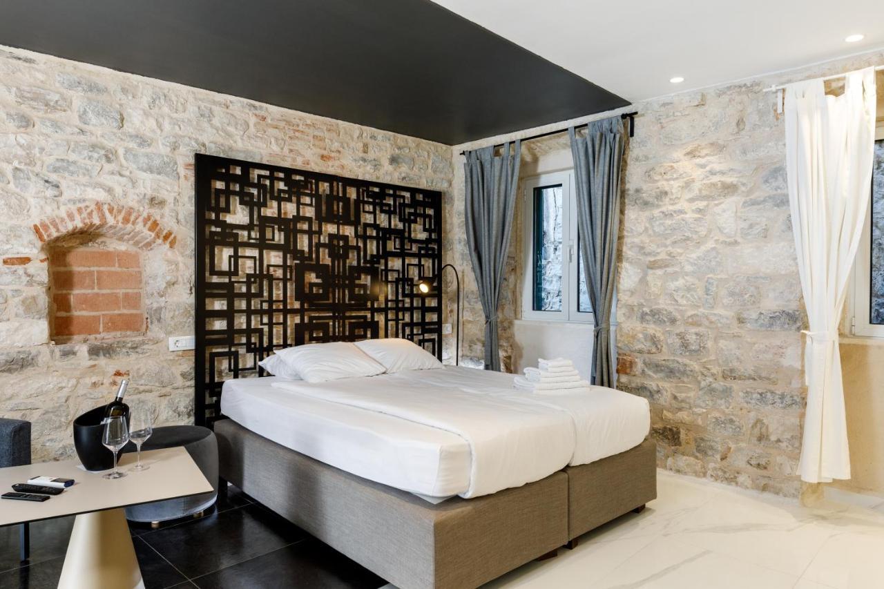 Palace Luxury Room Split Exterior photo